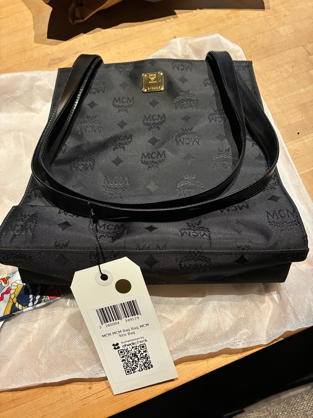 MCM Black Jacquard Tote with Gold Logo Plaque the - Picture 8 of 8